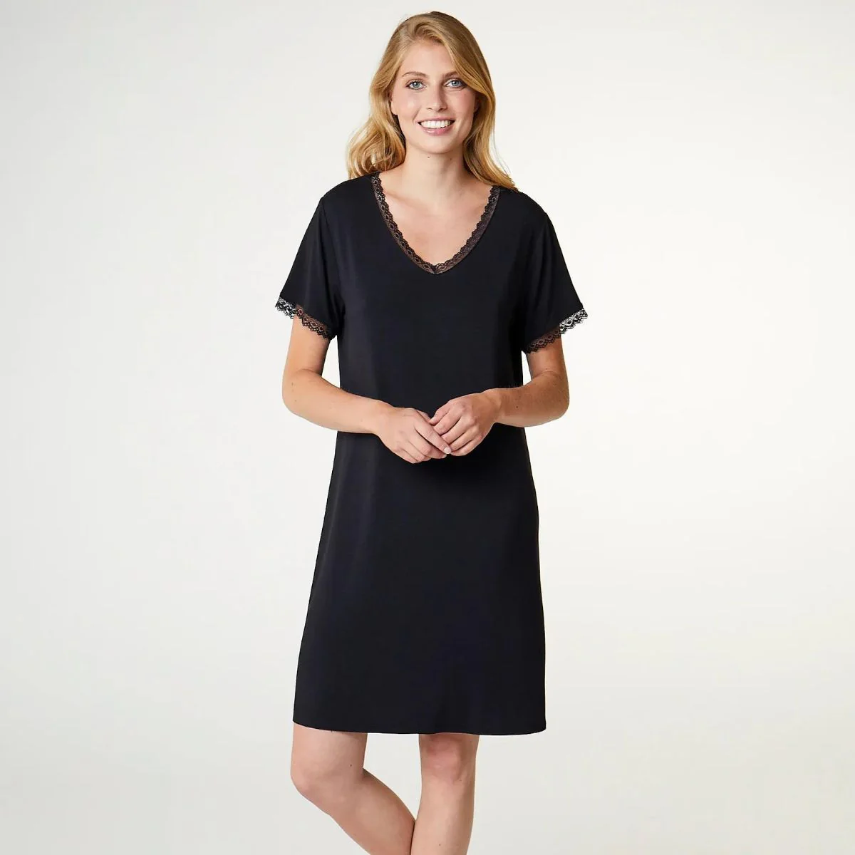 CCDK Jacqueline chemise de nuit, noir – Image 5