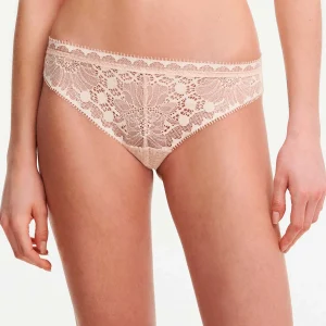 Chantelle Day to night string, beige
