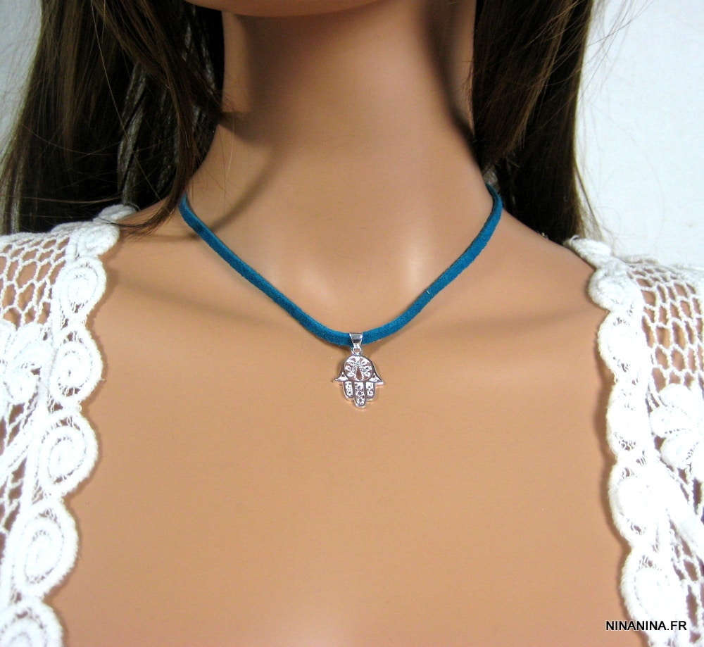 Collier main de fatma bleu cordon cuir et Argent 925