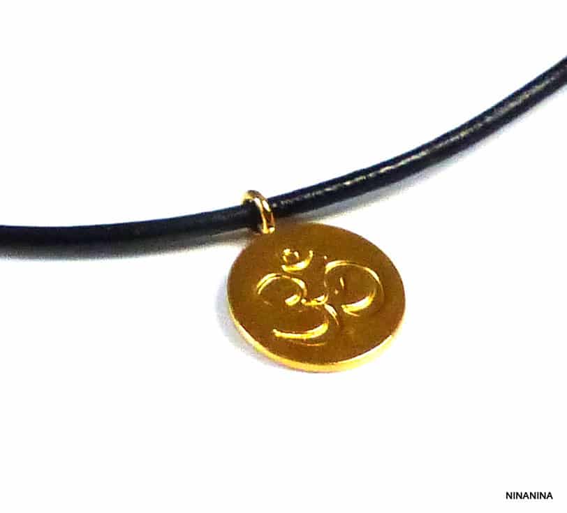 Collier cordon cuir homme pendentif OHM plaqué Or – Image 8