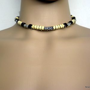 Collier homme ethnique perles de bois sur cordon cuir