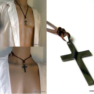 Collier homme cordon cuir croix Acier argenté