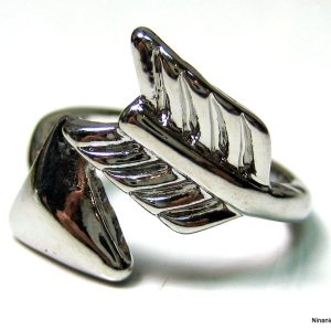 Bague flèche métal argenté