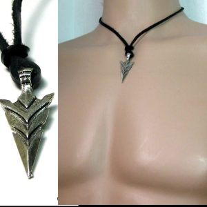 Collier cordon cuir et flèche métal argenté
