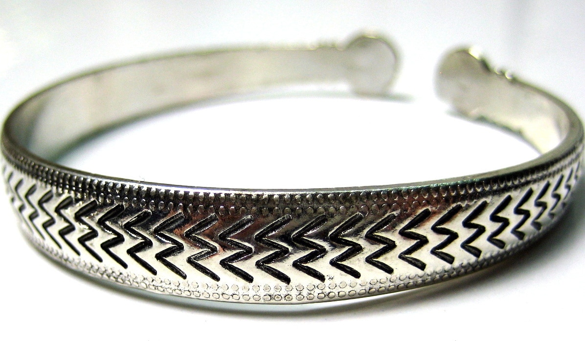 Bracelet demi-jonc métal argenté – Image 7