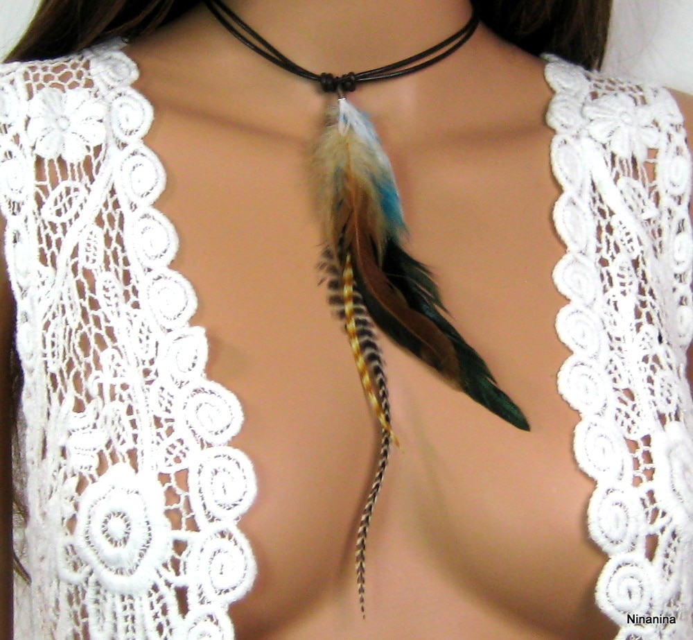 Collier plumes longues cordon cuir réglable – Image 5