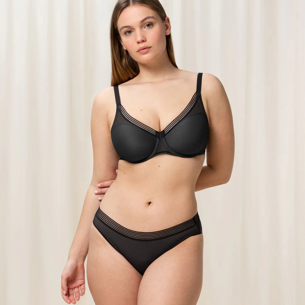 Triumph Infinite Sensation W01 soutien-gorge avec armature, noir – Image 5