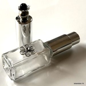 Flacon rechargeable parfum verre fleur argentée