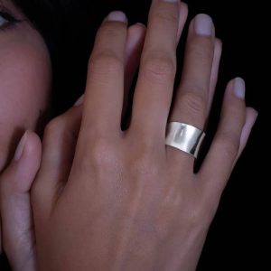 Bague argent large femme bord concave