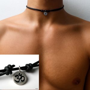 Collier Cordon Cuir Homme artisanal avec médaille ronde symbole Ohm en Argent 925 massif