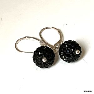 Boucles d&rsquo;oreilles dormeuses Argent 925 boules cristal noir