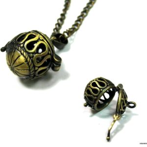 Collier fantaisie pendentif concrète de parfum solide