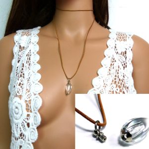 Collier parfumeur mini flacon parfum pour femme cuir