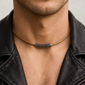Collier cordon cuir artisanal – perle tube argent 925 massif filigranée