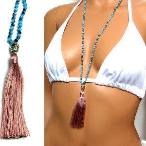 Collier long bouddha perles cristal et pompon