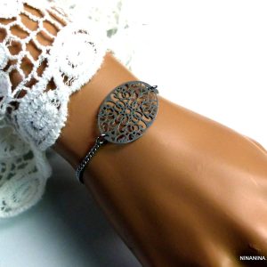 Bracelet Acier femme plaque ovale filigranée