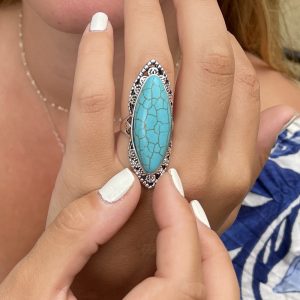 Bague boheme chic grand cabochon ovale howlite turquoise