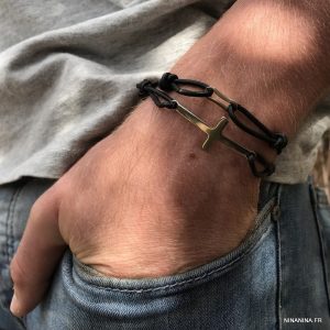 Bracelet croix horizontale homme acier inoxydable cordon cuir