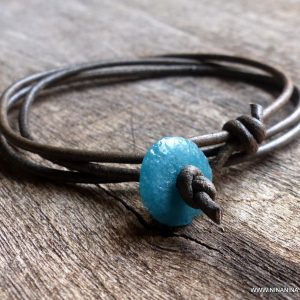 Bracelet cordon cuir disque turquoise à enrouler poignet