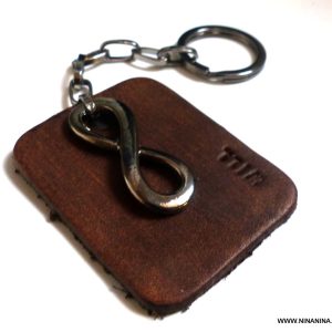 Porte clé infiniti homme cuir infini noir personnalisé