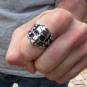 Bague tête de mort pas cher argenté homme biker