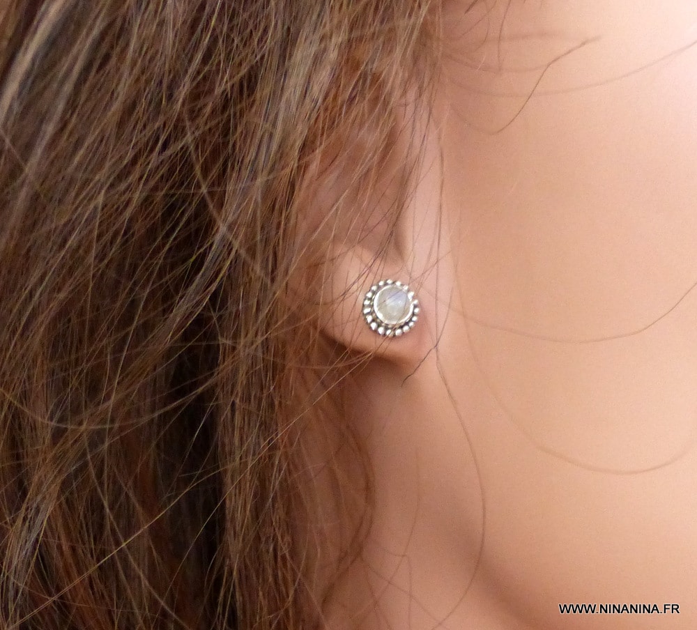 Boucle d’oreille clou pierre de lune argent 925 – Image 4