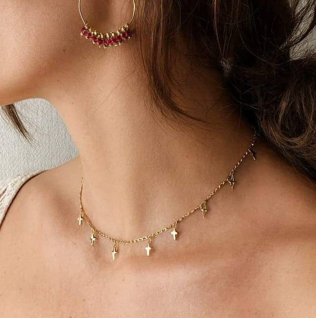 Collier Court Femme artisanal avec plusieurs charms croix Or Laminé (Plaqué or gold filled 14 carats) – Image 8