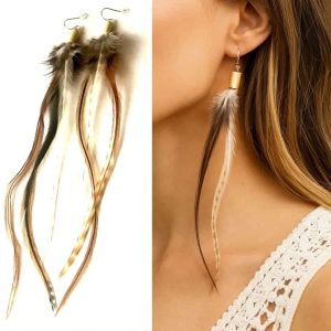 Boucles d oreilles plumes longues et fines blanches Et perles bois