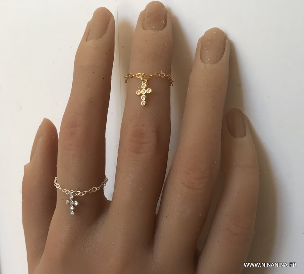 Bague chaine croix fine plaqué or et zirconium femme – Image 4