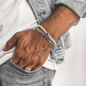 Bracelet Perle Tete De Mort Acier Inox Et Perles Blanches Artisanal