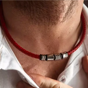 Collier Ras De Cou Rouge Cuir Tressé Et Acier Inoxydable Artisanal Fait Main En France