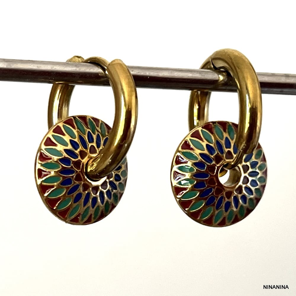 Boucles D’Oreilles Émaillées Disques Bleu Vert Rouge Acier Doré – Image 7