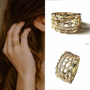 Bague Large 5 Rangs en Laiton Doré Sertie de Zirconiums Multiformes – Anneau Élégant et Étincelant Femme